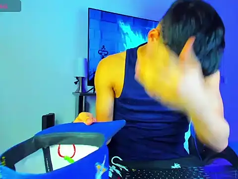 Lyam Russo online show from 03/24/26, 04:23