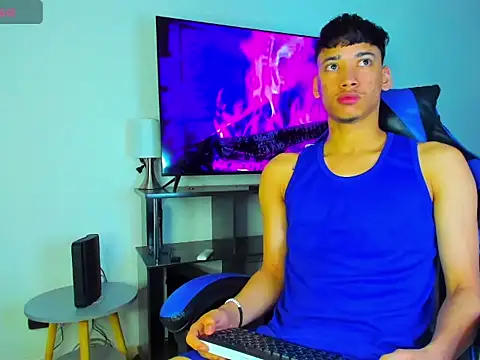 Lyam Russo online show from 03/23/26, 08:36