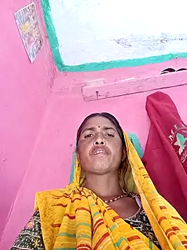 Snapshot of Hot_re83 chatting on 03/01/26, 05:07 Hot re83 online show from 03/01/26, 05:07