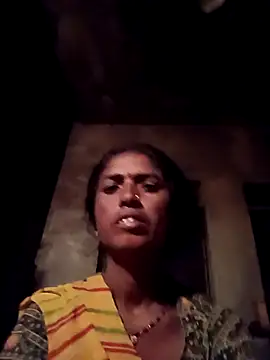 Snapshot of Hot_re83 chatting on 02/26/26, 07:58 Hot re83 online show from 02/26/26, 07:58