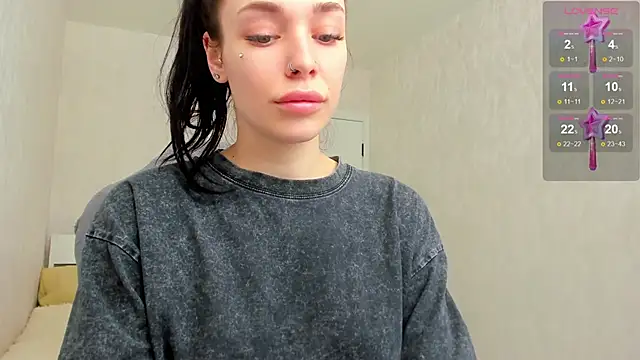 Snapshot of milkbrownn chatting on 02/20/26, 06:26 milkbrownn online show from 02/20/26, 06:26