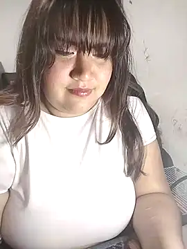 Snapshot of michu_kotomi chatting on 04/09/26, 06:19 michu kotomi online show from 04/09/26, 06:19