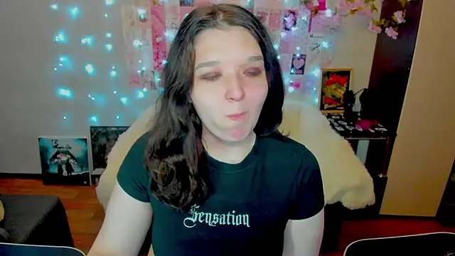 Kate Acid online show from 05/13/26, 11:56