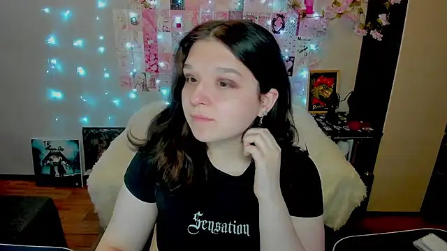 Kate Acid online show from 05/03/26, 11:30