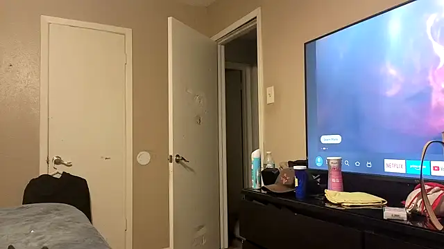 MissBella0969 online show from 04/17/26, 03:53