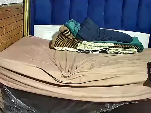 Sweetcandy298 online show from 04/10/26, 02:07