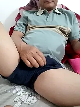 Snapshot of -Nam88 chatting on 02/16/26, 06:06 -Nam88 online show from 02/16/26, 06:06