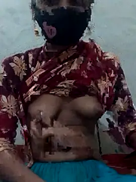 Snapshot of mimpake chatting on 02/23/26, 11:33 mimpake online show from 02/23/26, 11:33