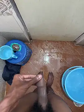 Snapshot of mrtomboy007 chatting on 02/22/26, 03:13 mrtomboy007 online show from 02/22/26, 03:13