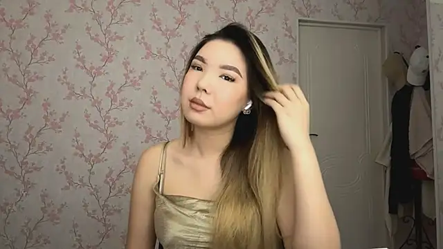 Elina Mottel online show from 02/25/26, 07:41