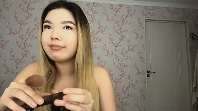 Elina Mottel online show from 03/02/26, 07:37