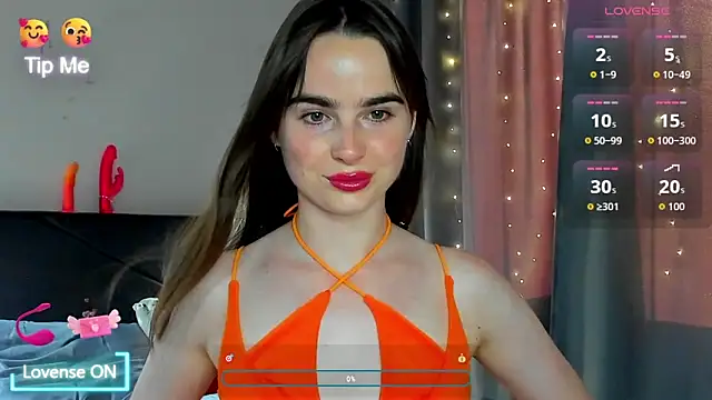 Snapshot of megann_fox2 chatting on 06/28/26, 03:51 megann fox2 online show from 06/28/26, 03:51