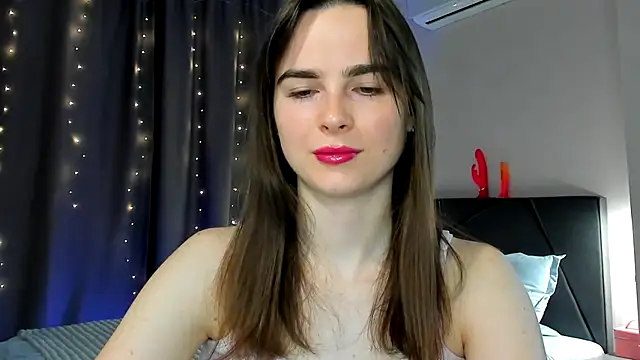 megann fox2 online show from 03/06/26, 08:42