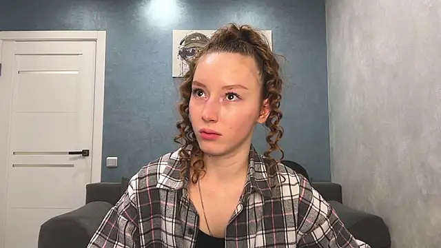 Snapshot of Anna_Kare chatting on 02/16/26, 12:26 Anna Kare online show from 02/16/26, 12:26