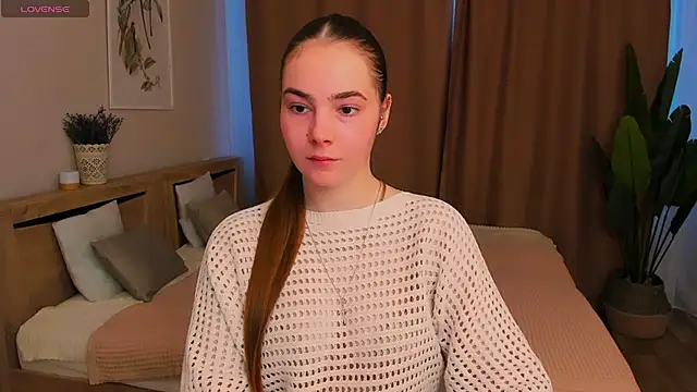 Maddy Wood  online show from 02/23/26, 08:04