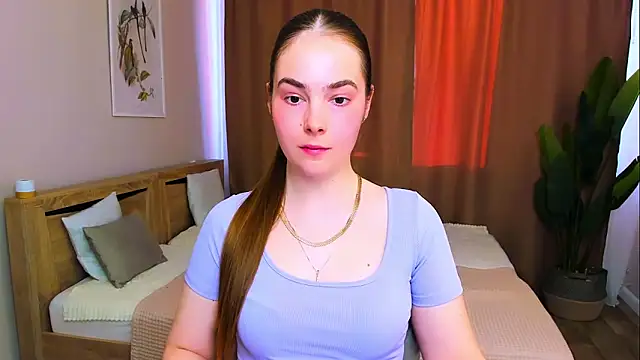 Snapshot of Maddy_Wood_ chatting on 04/19/26, 04:52 Maddy Wood online show from 04/19/26, 04:52