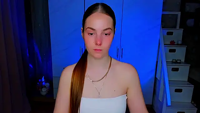 Snapshot of Maddy_Wood_ chatting on 05/23/26, 03:22 Maddy Wood online show from 05/23/26, 03:22