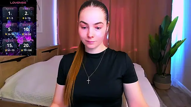 Maddy Wood  online show from 03/14/26, 12:11