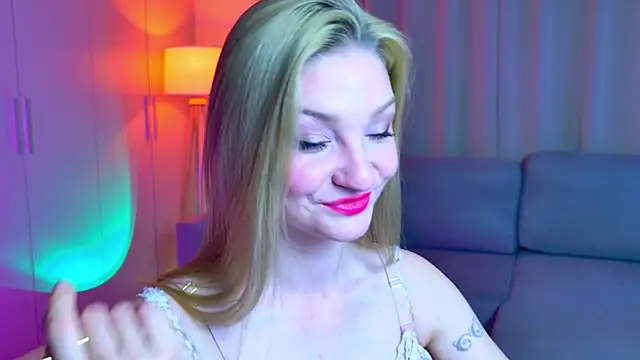 Vienna Lioren online show from 06/07/26, 07:35