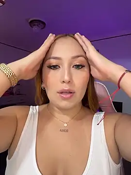 Kiarhatrixie1 online show from 03/26/26, 05:33