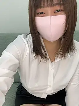 AYA o0 online show from 02/19/26, 11:07