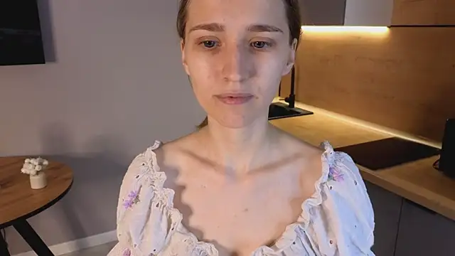 AshleyyJones online show from 04/05/26, 02:02