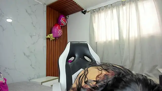 adhara  messY online show from 03/17/26, 01:58