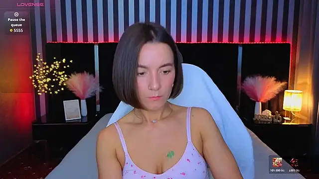 Snapshot of GracefulMichelle chatting on 05/31/26, 07:03 GracefulMichelle online show from 05/31/26, 07:03