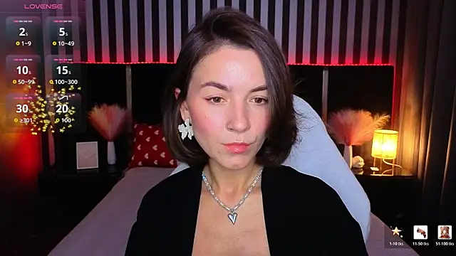 Snapshot of GracefulMichelle chatting on 05/10/26, 06:10 GracefulMichelle online show from 05/10/26, 06:10