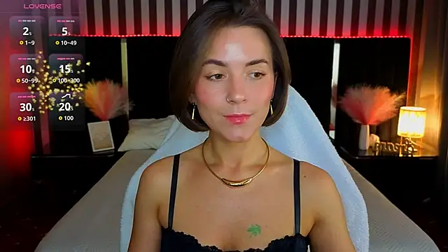 Snapshot of GracefulMichelle chatting on 05/23/26, 07:24 GracefulMichelle online show from 05/23/26, 07:24
