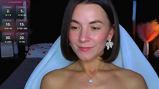 Snapshot of GracefulMichelle chatting on 04/29/26, 07:20 GracefulMichelle online show from 04/29/26, 07:20