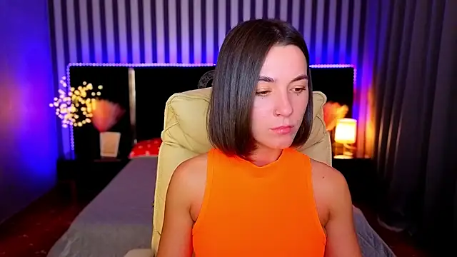Snapshot of GracefulMichelle chatting on 04/16/26, 11:51 GracefulMichelle online show from 04/16/26, 11:51