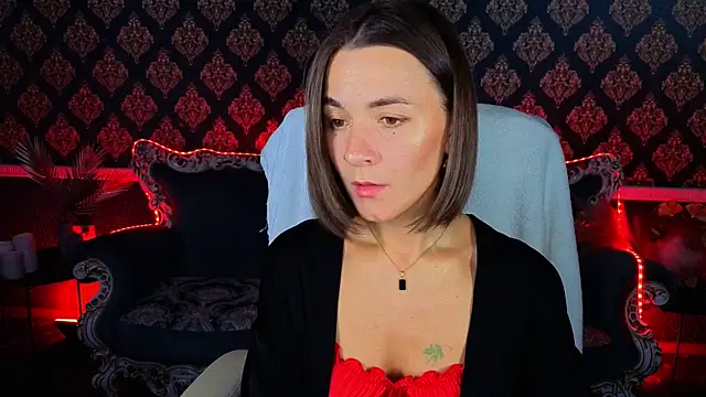 Snapshot of GracefulMichelle chatting on 04/07/26, 07:04 GracefulMichelle online show from 04/07/26, 07:04