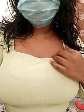 Snapshot of NISHHAA chatting on 02/27/26, 10:31 NISHHAA online show from 02/27/26, 10:31