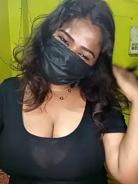 Snapshot of NISHHAA chatting on 05/06/26, 01:26 NISHHAA online show from 05/06/26, 01:26