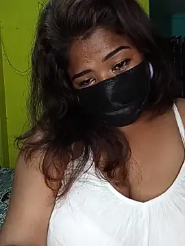 Snapshot of NISHHAA chatting on 05/27/26, 04:25 NISHHAA online show from 05/27/26, 04:25
