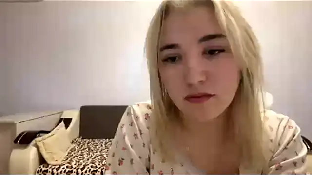 MerryVideo online show from 03/27/26, 04:52