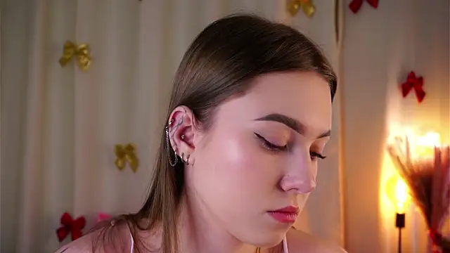 LorileeRuetz online show from 02/28/26, 11:54