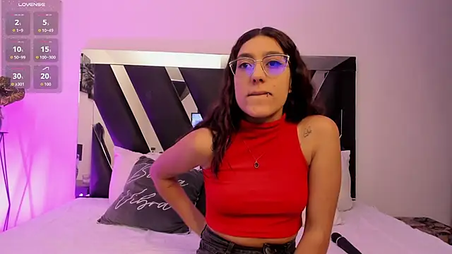 Mia Iron online show from 04/14/26, 01:05