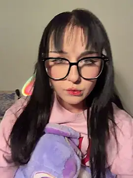 Snapshot of alicelanei chatting on 02/17/26, 05:10 alicelanei online show from 02/17/26, 05:10