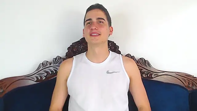 ryanlevi1 online show from 03/03/26, 08:38