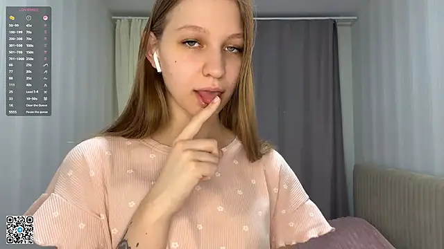 HollyGibson online show from 02/24/26, 07:15