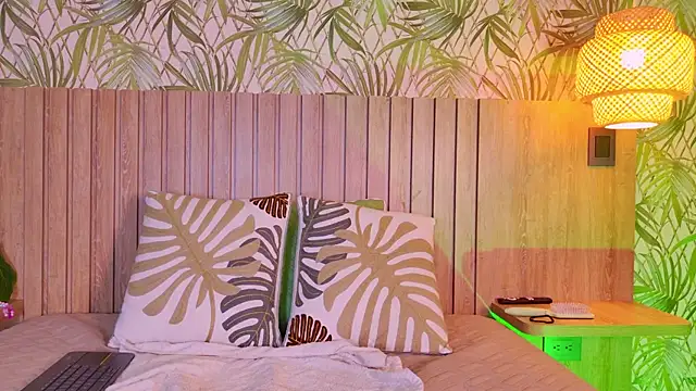 Snapshot of AmaraVega chatting on 02/28/26, 12:27 AmaraVega online show from 02/28/26, 12:27