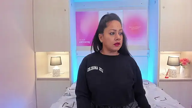 AllieBennet online show from 07/09/26, 07:57
