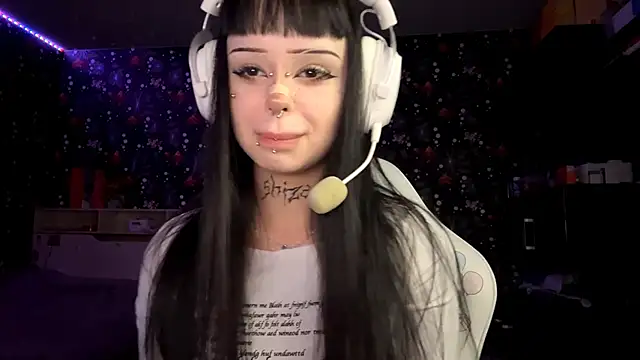 Snapshot of Luna_Sohotti chatting on 02/19/26, 03:09 Luna Sohotti online show from 02/19/26, 03:09