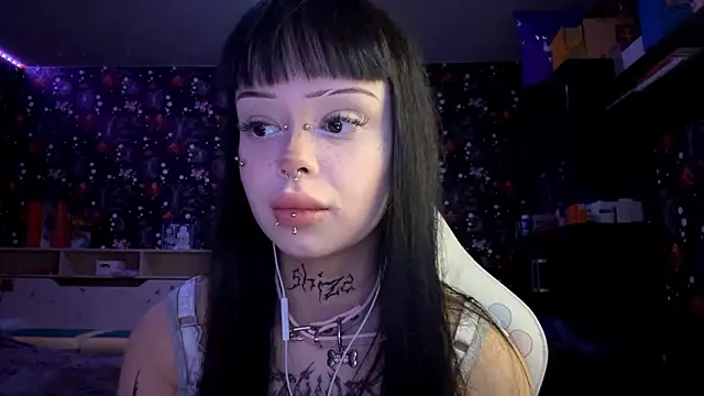 Snapshot of Luna_Sohotti chatting on 02/23/26, 03:23 Luna Sohotti online show from 02/23/26, 03:23