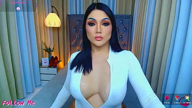 Laureen Hilton online show from 03/26/26, 12:14