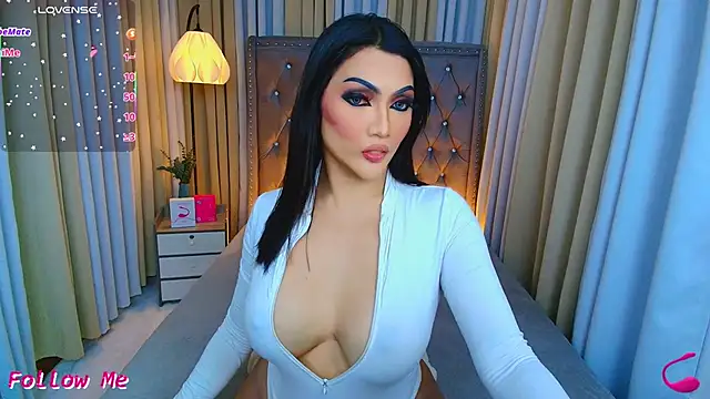 Laureen Hilton online show from 04/19/26, 05:03