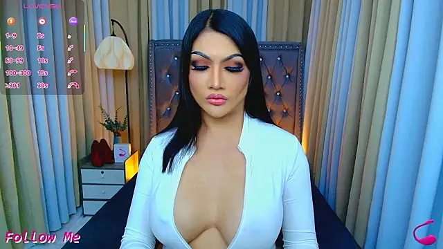 Laureen Hilton online show from 03/12/26, 11:36