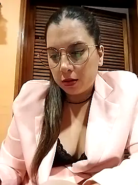 Lucia queen online show from 05/23/26, 04:11